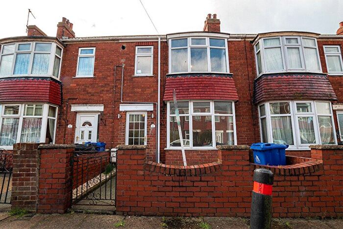 3 Bedroom Terraced House To Rent In Mill Avenue, Grimsby, Lincolnshire, DN31