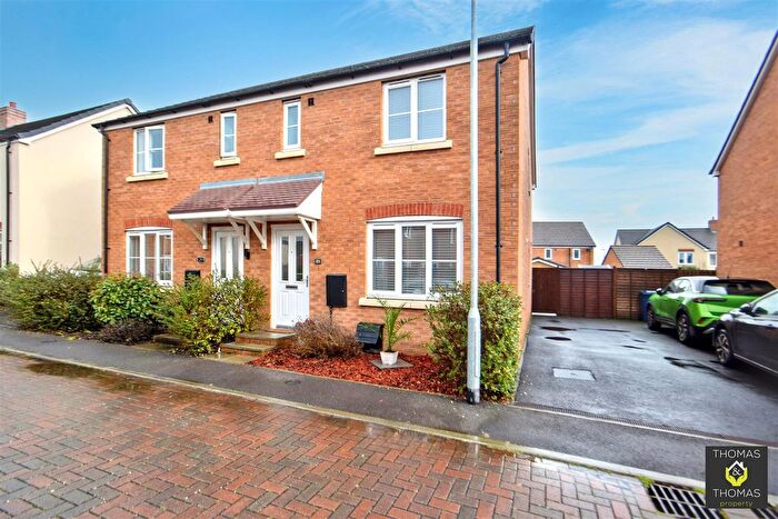 3 Bedroom Semi Detached House For Sale In Godwine Drive, Longford, GL2