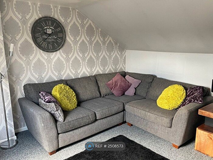 2 Bedroom Maisonette To Rent In Earns Heugh Circle, Aberdeen, AB12