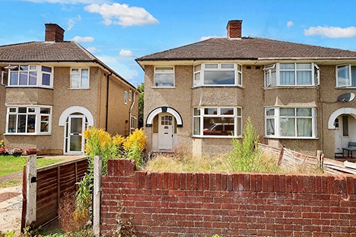 3 Bedroom Semi Detached House For Sale In Hillsborough Road, Oxford, Oxfordshire, OX4