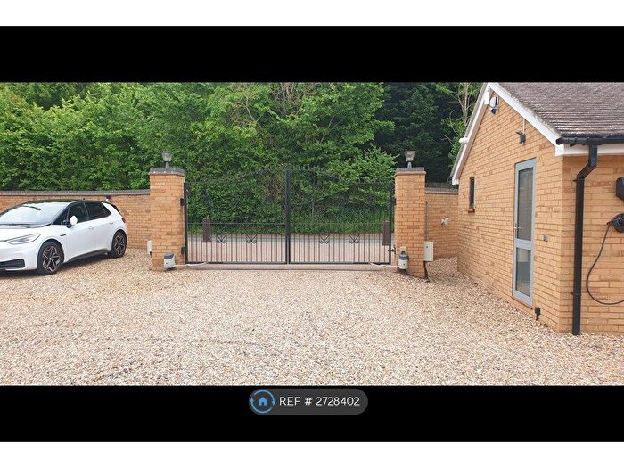 1 Bedroom Flat To Rent In Pirton Road, Holwell, Hitchin, SG5