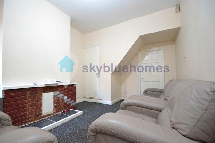 4 Bedroom Terraced House To Rent In Bosworth Street, Leicester, LE3