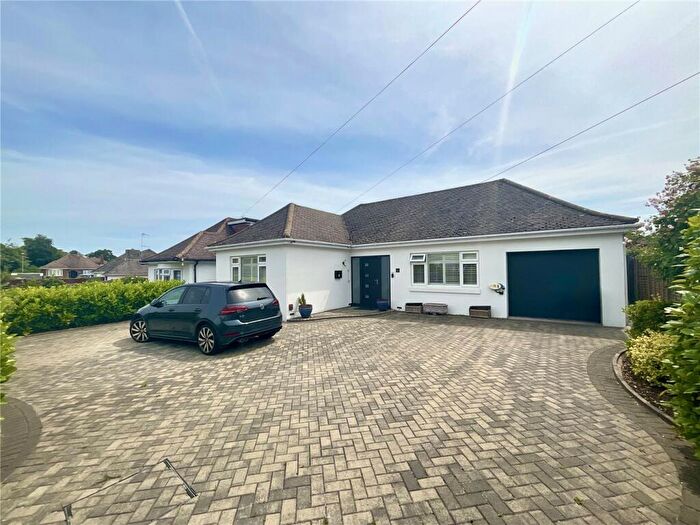 3 Bedroom Bungalow For Sale In Ridgefield Gardens, Highcliffe, Dorset, BH23