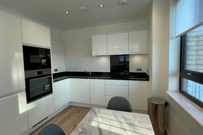 2 Bedroom Flat To Rent In Viscount House, Regency Heights, NW10