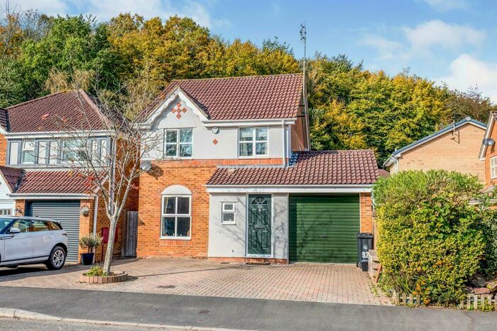 3 Bedroom House To Rent In Robertson Drive, St. Annes, BS4