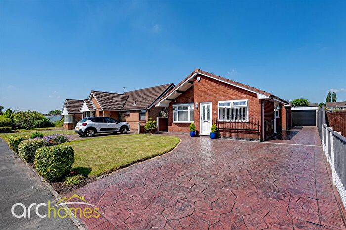 3 Bedroom Detached Bungalow For Sale In Cranstal Drive, Hindley Green, Wigan, WN2