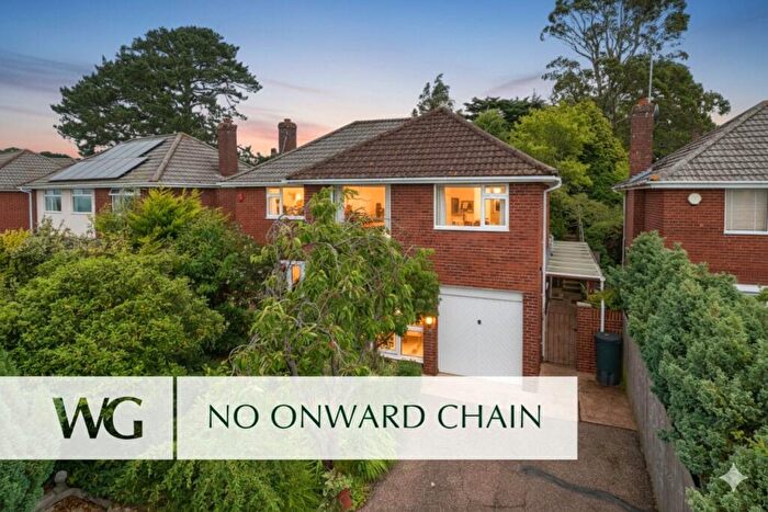 4 Bedroom Detached House For Sale In Pennsylvania, Exeter, EX4