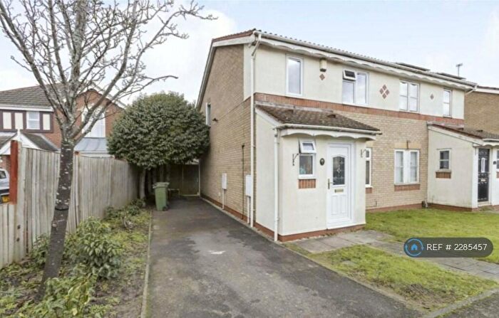 3 Bedroom Semi-Detached House To Rent In Tom Paine Close, Braunstone, Leicester, LE3