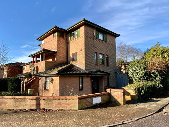 1 Bedroom Apartment For Sale In Mayditch Place, Bradwell Common, MK13