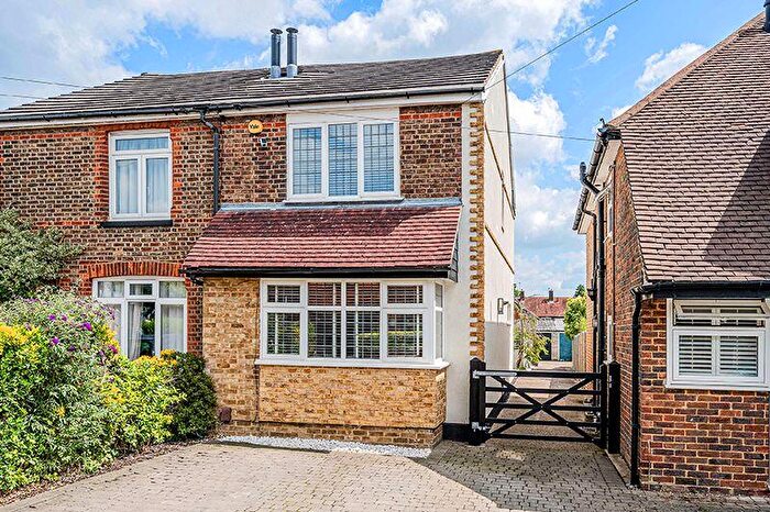 3 Bedroom Semi-Detached House For Sale In Albury Road, Merstham, RH1