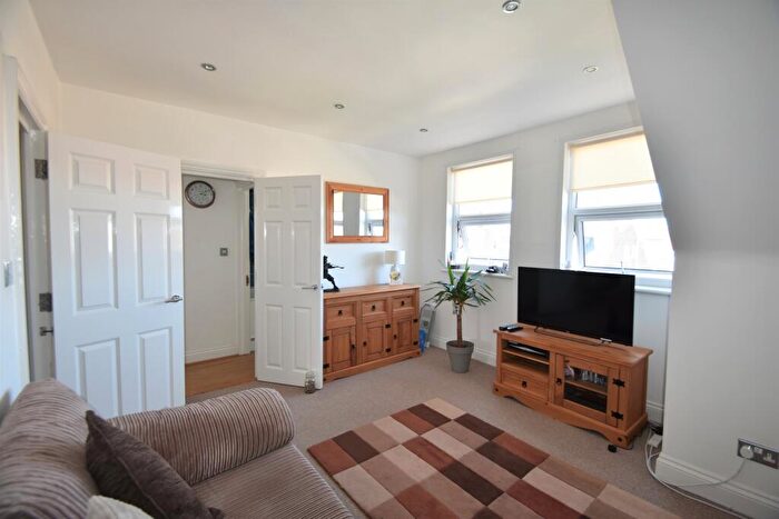 1 Bedroom Flat To Rent In Granada Road, Southsea, Hampshire, PO4