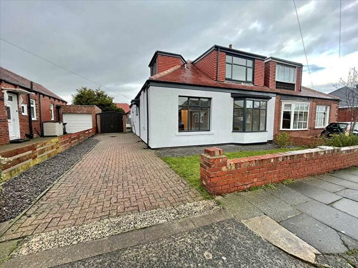 3 Bedroom Semi Detached House For Sale In Southfield Road, South Shields, NE34