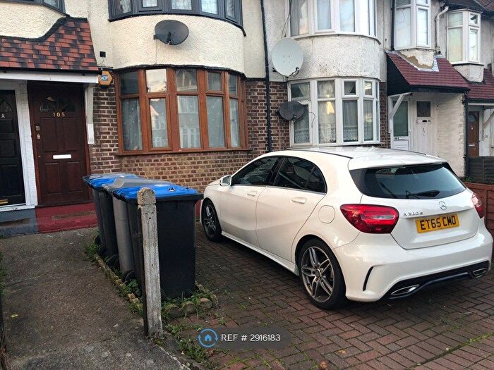 2 Bedroom Maisonette To Rent In Braemar Avenue, London, NW10