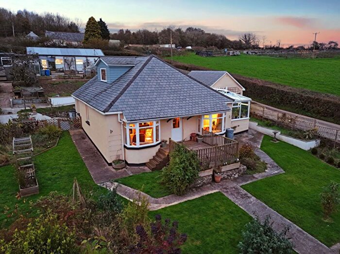 3 Bedroom Bungalow For Sale In Shebbear, Beaworthy, EX21