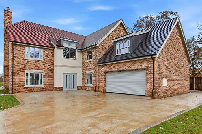 4 Bedroom Detached House For Sale In Ulting Meadows, Hatfield Peverel, Chelmsford, Essex, CM3