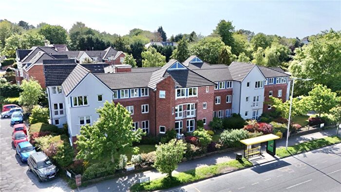 2 Bedroom Apartment For Sale In Telegraph Road, Heswall, Wirral, CH60