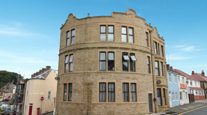2 Bedroom Flat To Rent In Gorgeous Top Floor Apartment - Woborrow Road, Heysham, Morecambe, LA3