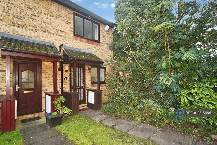 2 Bedroom End Of Terrace House To Rent In York Rise, Orpington, BR6