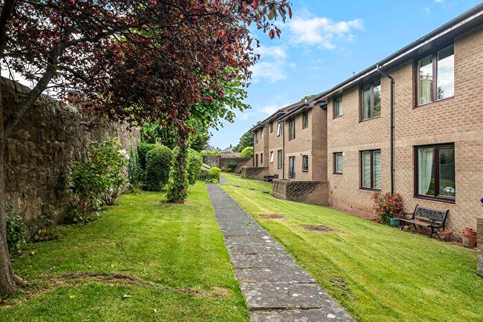 1 Bedroom Flat For Sale In Wardiefield, Edinburgh, EH5