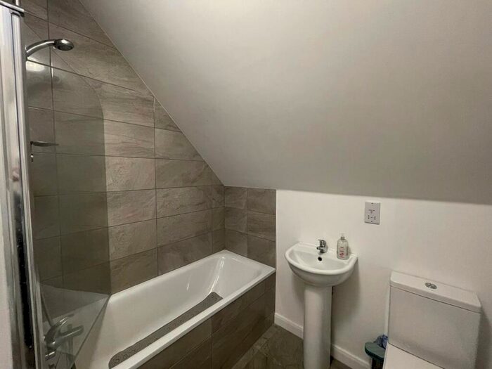 1 Bedroom Apartment To Rent In London Road, Sayers Common, Hassocks, BN6