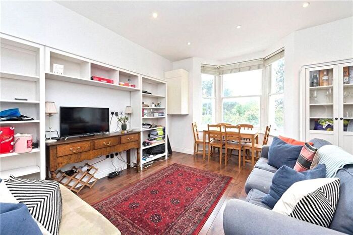 2 Bedroom Flat To Rent In Fulham Palace Road, London, SW6