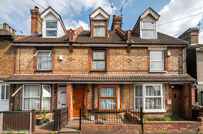 Terraced House For Sale In Chillington Street, Maidstone, Kent, ME14