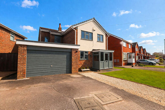 4 Bedroom Detached House For Sale In Byron Avenue, Warton, Preston, PR4