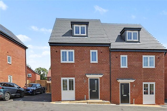 3 Bedroom Detached House To Rent In Vernal Close, Harpole, Northampton, NN7