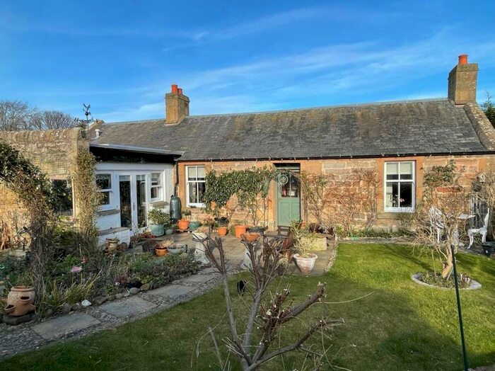 3 Bedroom Cottage For Sale In Bells Wynd, Kingsbarns, St Andrews, KY16