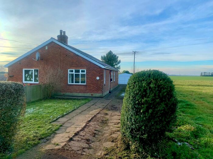 2 Bedroom Semi-Detached Bungalow For Sale In -, Cowbridge, Boston, PE22