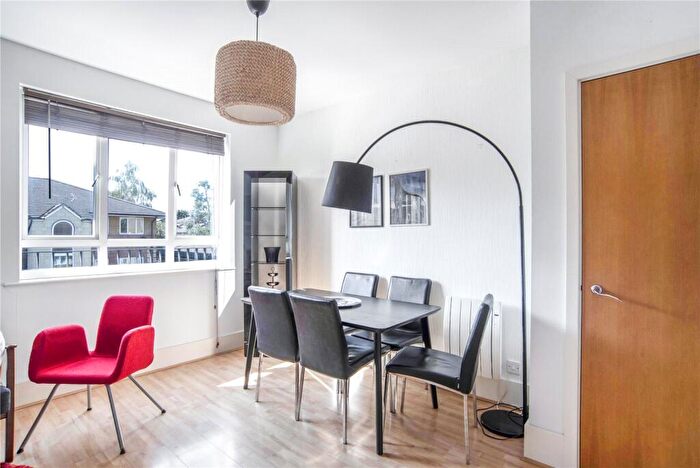 2 Bedroom Apartment To Rent In Celandine Drive, London, E8