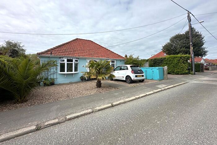 2 Bedroom Detached Bungalow For Sale In Cross Road, Walmer, CT14