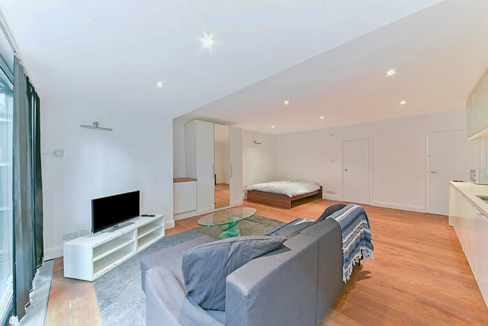 Studio For Sale In West End Lane, London, NW6
