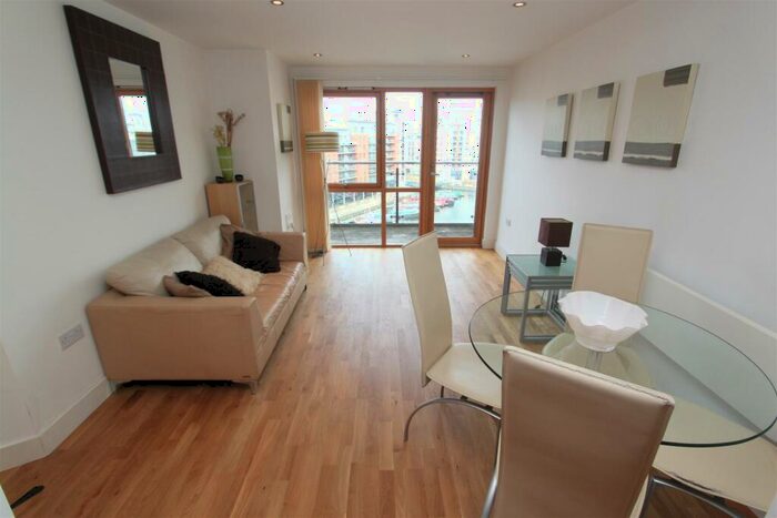 2 Bedroom Flat To Rent In McClure House, Leeds Dock, LS10