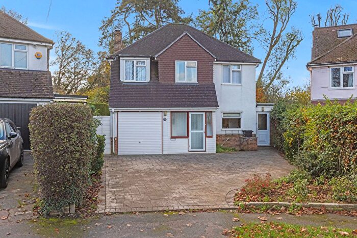 3 Bedroom Detached House For Sale In The Lorne, Bookham, KT23