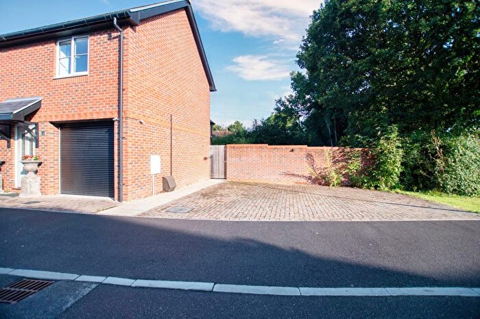 2 Bedroom End Of Terrace House To Rent In Sandyfields Lane, Colden Common, Winchester, SO21