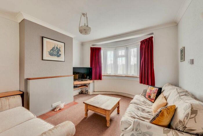 2 Bedroom House To Rent In Broad Oak Road, Canterbury, CT2