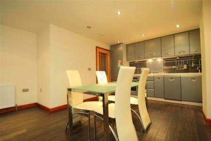 2 Bedroom Apartment To Rent In Horizon Building, George Lane, E18