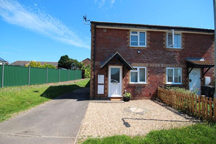 2 Bedroom Property For Sale In Bryer Close, Bridgwater, TA6