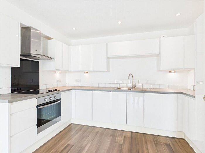 2 Bedroom Apartment To Rent In South Coast Road, Peacehaven, BN10