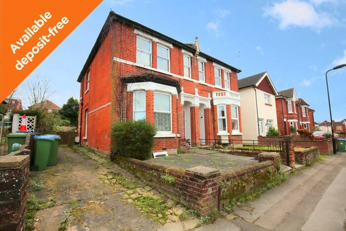 1 Bedroom Maisonette To Rent In Oaktree Road, Southampton SO18