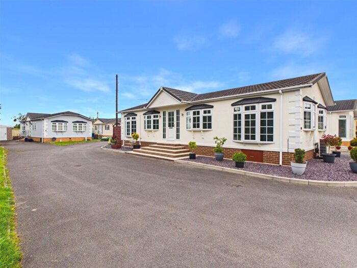 2 Bedroom Park Home For Sale In Gloucester Road, Staverton, Cheltenham, Gloucestershire, GL51