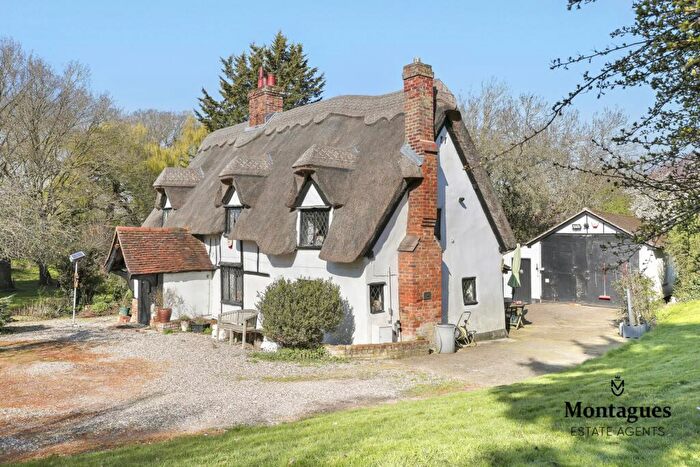 3 Bedroom Detached House For Sale In Parndon Wood Road, Harlow, CM19