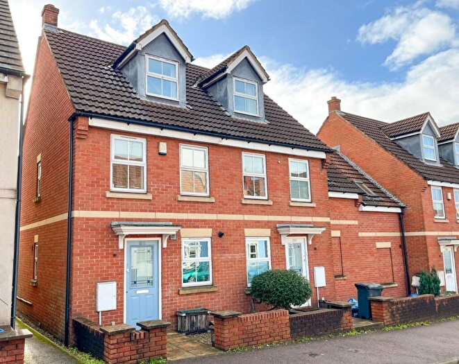 3 Bedroom House To Rent In Whitehall Road, Bristol, BS5