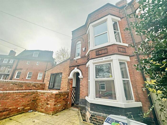 8 Bedroom House To Rent In Sherwin Grove, Lenton, Nottingham, NG7