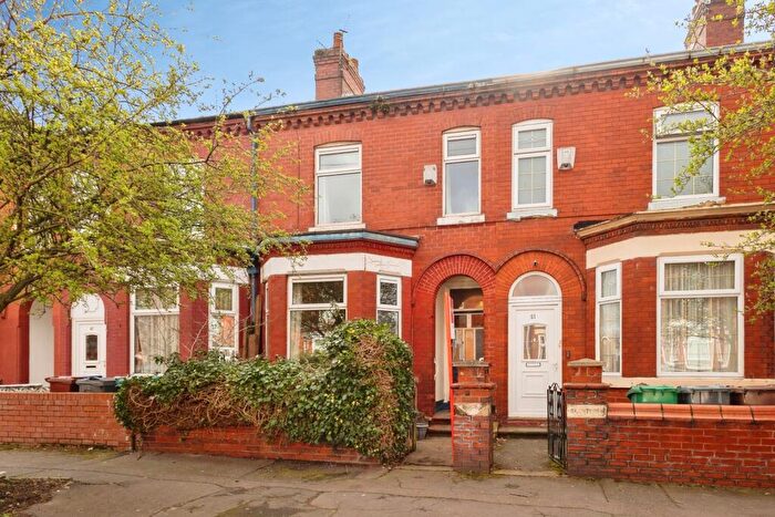 3 Bedroom Terraced House For Sale In Duncan Road, Manchester, Greater Manchester, M13