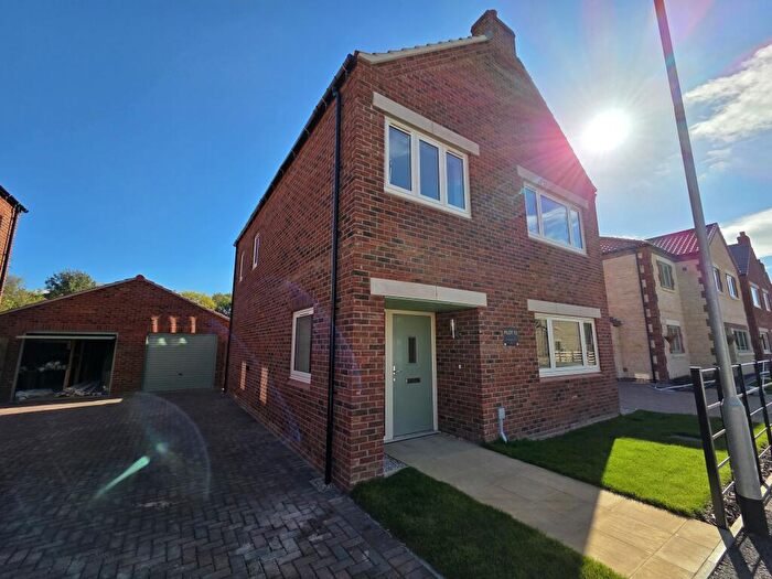 4 Bedroom House To Rent In Royal Meadow, Leadenham, Lincoln, LN5