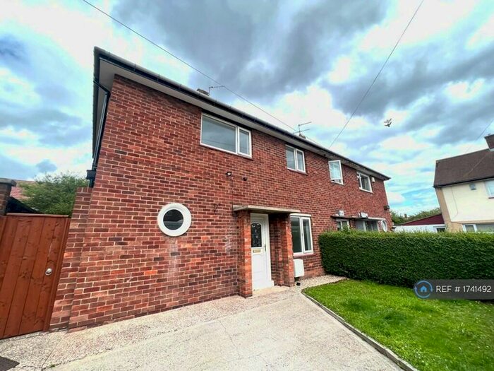 3 Bedroom Semi-Detached House To Rent In Wharfedale Gardens, Blyth, NE24