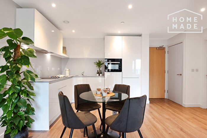 1 Bedroom Flat To Rent In The Landsdowne, B16