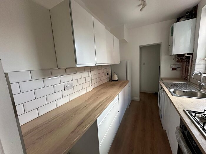 4 Bedroom Terraced House To Rent In Cedar Street, Derby, DE22